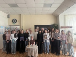 «Разговор у свечи»